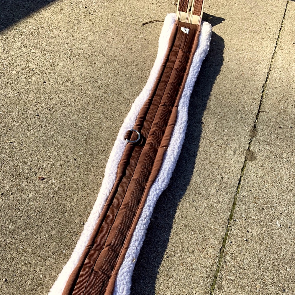 Toklat 52’ English jumping girth- havana brown, white fuzzy side